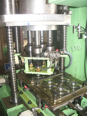Shuttle Type Multispindle Tapping SPM, Multi-Spindle Drilling and Tapping Machines